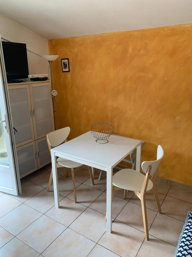 La Maison De Beaumes ภายนอก รูปภาพ